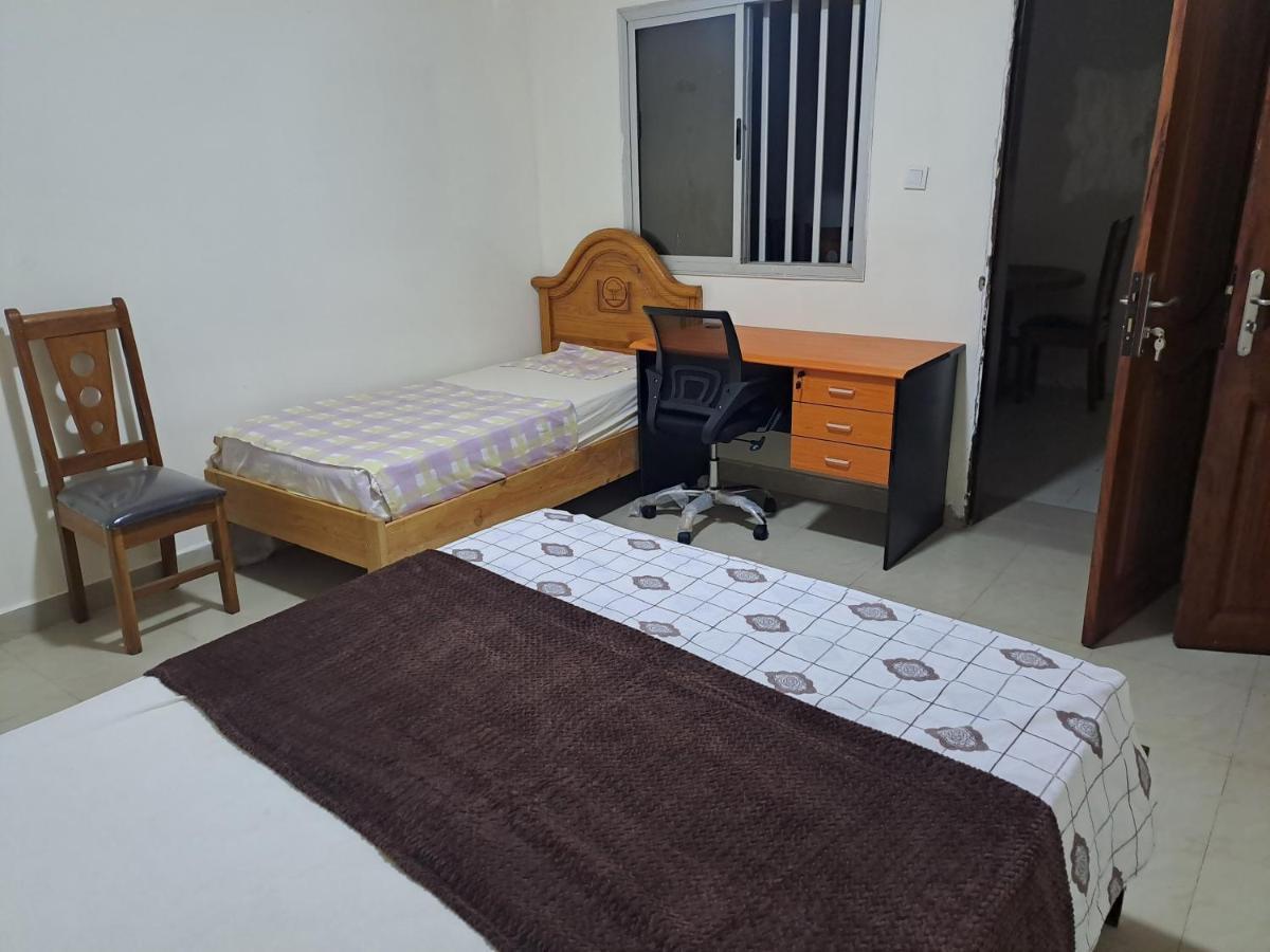 Chambre Deluxe (2 Adultes + 1 Enfant)